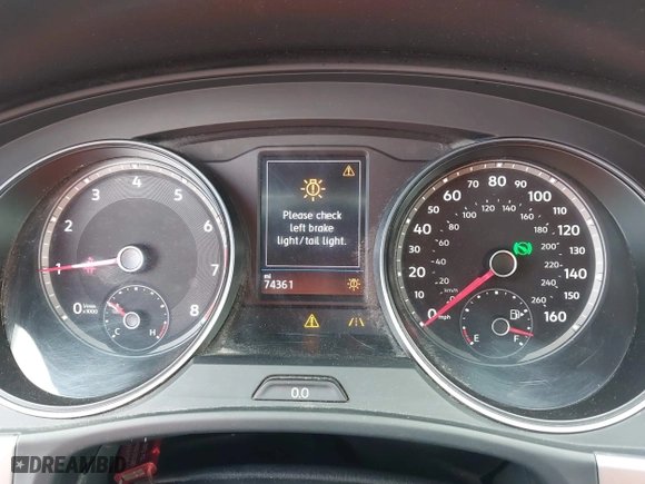 2019 Volkswagen Atlas 3.6L V6 SE w/Technology with VIN 1V2WR2CA4KC577548, listed as a IAAI auction lot 41964877 with 74,361 mi miles. Bid and sale history available at carsss.com. Image 7.