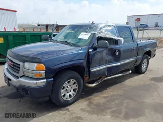 2006 GMC Sierra 1500 SLT with VIN 2GTEK13Z861316436, listed as a IAAI auction lot 41918194 with 242,045 mi miles. Bid and sale history available at carsss.com. Image 2.