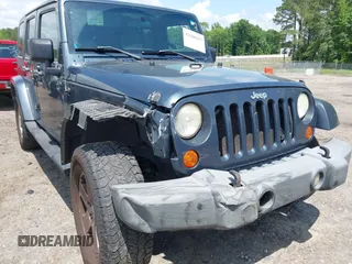 2007 Jeep Wrangler Unlimited Sahara with VIN 1J4GA59117L216687, listed as a IAAI auction lot 42188257 with 176,507 mi miles and . Bid and sale history available at DreamBid. Image 6.