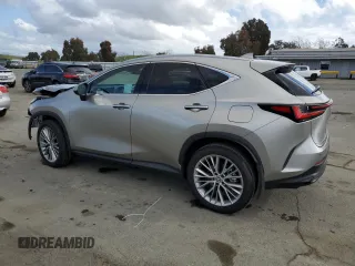 2025 Lexus NX 350h Premium z VIN 2T2GKCEZ1SC039928, wystawiony jako Copart lot #50650455 z przebiegiem 4 397 mil mil oraz Szkoda całkowita • Salvage title. Historia ofert i sprzedaży dostępna na DreamBid. Obrazek 2.