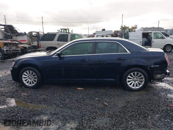 2012 Chrysler 300 with VIN 2C3CCAAG7CH142422, listed as a IAAI auction lot 41555202 with 134,864 mi miles and . Bid and sale history available at DreamBid. Image 14.