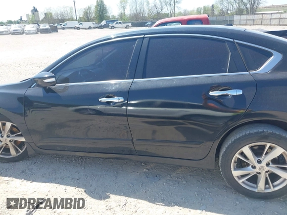2015 Nissan Altima S with VIN 1N4AL3AP0FN381651, listed as a IAAI auction lot 42102250 with 91,670 mi miles and . Bid and sale history available at DreamBid. Image 15.