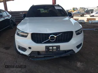 2019 Volvo XC40 Momentum с VIN YV4162XZ5K2016041, выставлен на аукционе IAAI как лот 42565362 с пробегом 112 329 миль миль и . История ставок и продаж доступна на DreamBid. Изображение 6.