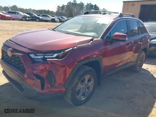 2022 Toyota RAV4 XLE with VIN 2T3W1RFV9NW186218, listed as a IAAI auction lot 41656275 with 27,400 mi miles. Bid and sale history available at carsss.com. Image 17.
