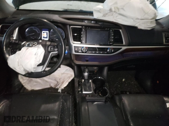 2015 Toyota Highlander Hybrid Limited with VIN 5TDDCRFH2FS008777, listed as a Copart auction lot 43258153 with 99,542 mi miles. Bid and sale history available at carsss.com. Image 8.