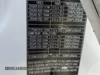 2024 Jaguar F-Pace R-Dynamic S z VIN SADCT2EX5RA722985, wystawiony jako Copart lot #69051054 z przebiegiem 6 691 mil mil oraz Szkoda całkowita • Salvage title. Historia ofert i sprzedaży dostępna na DreamBid. Obrazek 13.