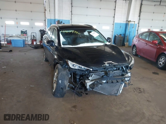 2019 Infiniti QX50 Essential z VIN 3PCAJ5M3XKF128219, wystawiony jako IAAI lot #41624990 z przebiegiem 84 442 mil mil oraz . Historia ofert i sprzedaży dostępna na DreamBid. Obrazek 6.