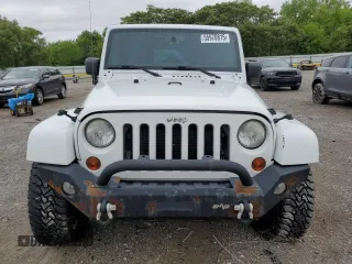 2013 Jeep Wrangler Sahara with VIN 1C4AJWBGXDL579341, listed as a Copart auction lot 55970815 with 105,961 mi miles and Salvage title. Bid and sale history available at DreamBid. Image 5.