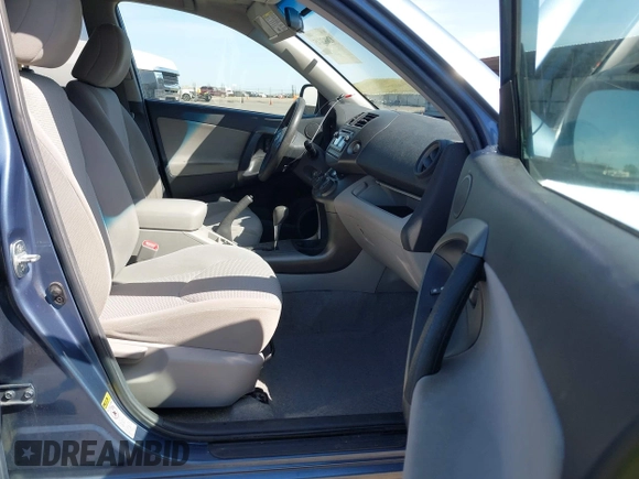 2012 Toyota RAV4 with VIN 2T3ZF4DV2CW119929, listed as a IAAI auction lot 42083445 with 126,613 mi miles. Bid and sale history available at carsss.com. Image 5.