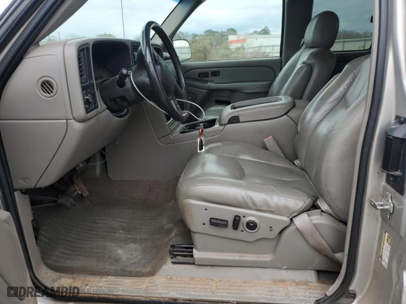2005 Chevrolet Silverado 1500 LT with VIN 2GCEC19TX51315044, listed as a Copart auction lot 43703545 with 306,084 mi miles and Salvage Title. Bid and sale history available at carsss.com. Image 7.