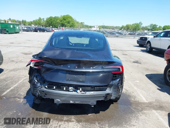 2024 Tesla Model 3 z VIN 5YJ3E1EA4RF735729, wystawiony jako IAAI lot #41964387 z przebiegiem Nie podano mil oraz . Historia ofert i sprzedaży dostępna na DreamBid. Obrazek 17.
