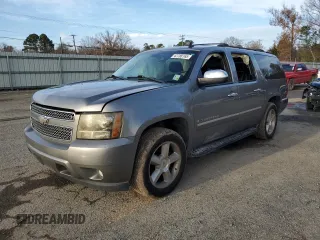 2009 Chevrolet Suburban LTZ with VIN 1GNFC36009R147574, listed as a Copart auction lot 42788165 with 190,982 mi miles and Salvage title. Bid and sale history available at DreamBid. Image 1.