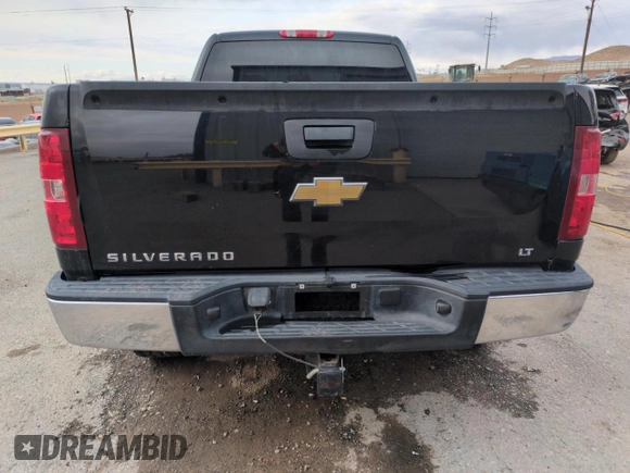 2007 Chevrolet Silverado 1500 LT w/2LT with VIN 2GCEC19JX71671723, listed as a Copart auction lot 51802955 with 151,823 mi miles and Salvage Title. Bid and sale history available at carsss.com. Image 6.