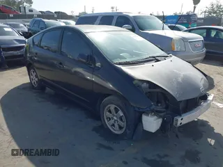 2004 Toyota Prius z VIN JTDKB20U740021676, wystawiony jako IAAI lot #41682108 z przebiegiem Nie podano mil oraz . Historia ofert i sprzedaży dostępna na DreamBid. Obrazek 1.