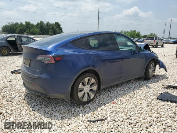 2022 Tesla Model Y Long Range z VIN 7SAYGDEE7NF313228, wystawiony jako Copart lot #55060705 z przebiegiem 32 238 mil mil oraz Szkoda całkowita • Salvage title. Historia ofert i sprzedaży dostępna na DreamBid. Obrazek 3.