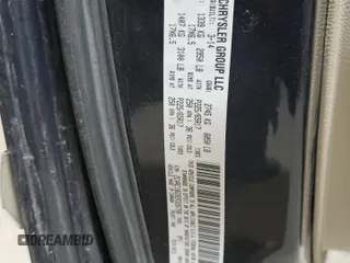 2014 Chrysler Town & Country Touring z VIN 2C4RC1BG5ER326758, wystawiony jako Copart lot #48863395 z przebiegiem 203 552 mil mil oraz Szkoda całkowita • Salvage title. Historia ofert i sprzedaży dostępna na DreamBid. Obrazek 14.
