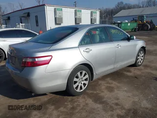 2009 Toyota Camry with VIN 4T1BE46K89U356935, listed as a IAAI auction lot 41477350 with 252,417 mi miles. Bid and sale history available at carsss.com. Image 4.