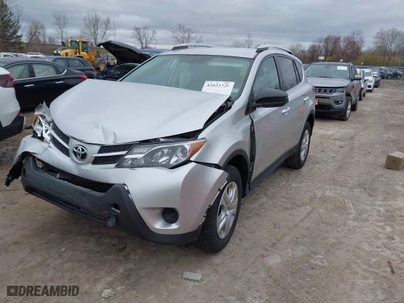 2014 Toyota RAV4 LE with VIN 2T3ZFREV3EW087829, listed as a IAAI auction lot 42023320 with 126,918 mi miles. Bid and sale history available at carsss.com. Image 2.