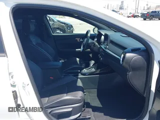2021 Kia Forte GT-Line with VIN 3KPF34AD8ME284470, listed as a IAAI auction lot 42325550 with 40,600 mi miles and . Bid and sale history available at DreamBid. Image 5.
