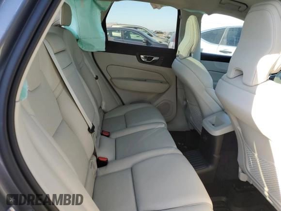 2021 Volvo XC60 Inscription Expression with VIN YV4BR0DK7M1811270, listed as a Copart auction lot 73054494 with 39,724 mi miles and Salvage title. Bid and sale history available at DreamBid. Image 11.