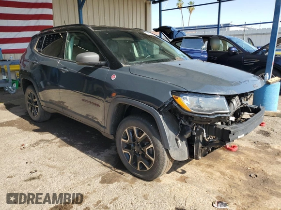 2018 Jeep Compass Trailhawk with VIN 3C4NJDDB6JT480491, listed as a Copart auction lot 58528185 with Not provided miles and Clean title. Bid and sale history available at DreamBid. Image 4.