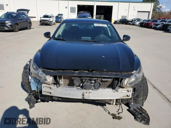 2019 Nissan Altima S with VIN 1N4BL4BV9KC232555, listed as a Copart auction lot 82001024 with 91,736 mi miles and Salvage Title. Bid and sale history available at DreamBid. Image 5.