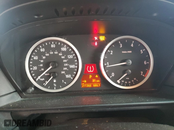 2004 BMW 5 Series 530i with VIN WBANA73504B059236, listed as a Copart auction lot 47633475 with 211,366 mi miles and Salvage Title. Bid and sale history available at DreamBid. Image 9.