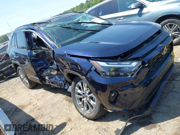2022 Toyota RAV4 XLE Premium with VIN 2T3C1RFVXNW231752, listed as a IAAI auction lot 42072442 with 7,262 mi miles and . Bid and sale history available at DreamBid. Image 1.