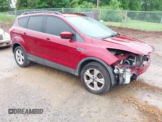 2013 Ford Escape SE z VIN 1FMCU0GX2DUD33640, wystawiony jako IAAI lot #42255552 z przebiegiem 150 018 mil mil oraz . Historia ofert i sprzedaży dostępna na DreamBid. Obrazek 1.