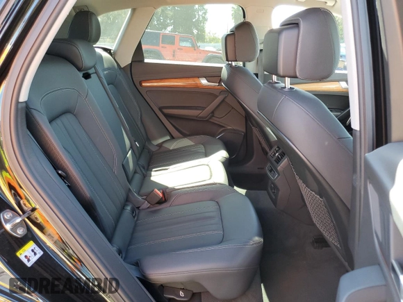 2021 Audi Q5 Premium z VIN WA1G2AFY0M2101488, wystawiony jako Copart lot #44861255 z przebiegiem 16 287 mil mil oraz Szkoda całkowita • Salvage title. Historia ofert i sprzedaży dostępna na DreamBid. Obrazek 11.