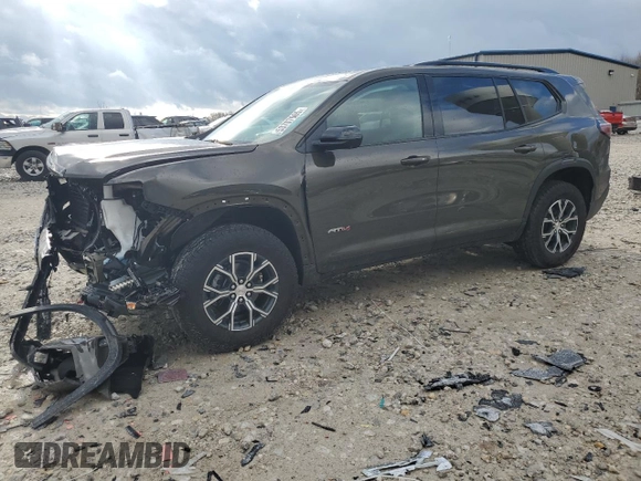 2024 GMC Acadia AWD AT4 z VIN 1GKENPKS1RJ200931, wystawiony jako Copart lot #53707665 z przebiegiem 5874 mil mil oraz Tytuł czysty. Historia ofert i sprzedaży dostępna na DreamBid. Obrazek 1.