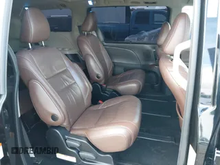 2017 Toyota Sienna XLE with VIN 5TDDZ3DC8HS186246, listed as a IAAI auction lot 41818631 with 182,583 mi miles and . Bid and sale history available at DreamBid. Image 8.
