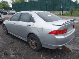 2006 Acura TSX with VIN JH4CL96806C032085, listed as a IAAI auction lot 42340329 with Not provided miles and . Bid and sale history available at DreamBid. Image 3.