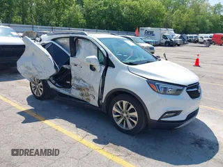 2017 Buick Encore Preferred II с VIN KL4CJBSB9HB018043, выставлен на аукционе IAAI как лот 42264357 с пробегом 104 254 миль миль и . История ставок и продаж доступна на DreamBid. Изображение 1.