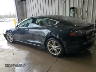 2013 Tesla Model S with VIN 5YJSA1DN1DFP12218, listed as a Copart auction lot 54717725 with Not Provided miles and Non Repairable. Bid and sale history available at carsss.com. Image 2.