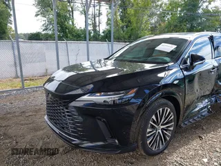 2024 Lexus RX 350 с VIN 2T2BAMCA3RC072407, выставлен на аукционе IAAI как лот 40399140 с пробегом 2 731 миль миль и . История ставок и продаж доступна на DreamBid. Изображение 2.