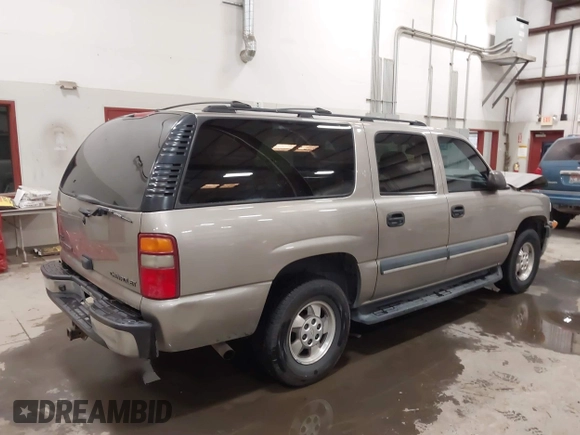 2003 Chevrolet Suburban LS with VIN 3GNFK16ZX3G209916, listed as a IAAI auction lot 42632723 with 188,209 mi miles and . Bid and sale history available at DreamBid. Image 4.