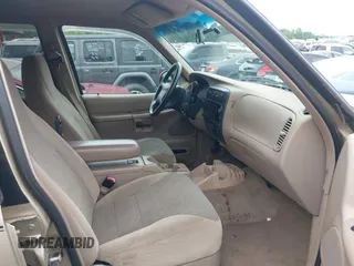 2001 Ford Explorer XLS с VIN 1FMZU62E41ZA38623, выставлен на аукционе IAAI как лот 42208958 с пробегом 102 755 миль миль и . История ставок и продаж доступна на DreamBid. Изображение 5.