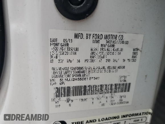 2013 Lincoln Navigator z VIN 5LMJJ2H55DEL07940, wystawiony jako Copart lot #50454775 z przebiegiem 182 682 mil mil oraz Szkoda całkowita • Salvage title. Historia ofert i sprzedaży dostępna na DreamBid. Obrazek 13.