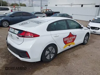 2022 Hyundai Ioniq Blue with VIN KMHC65LC4NU279625, listed as a IAAI auction lot 41518795 with 75,232 mi miles and . Bid and sale history available at DreamBid. Image 4.