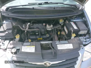 2005 Chrysler Town & Country with VIN 1C4GP45R35B391570, listed as a IAAI auction lot 42051699 with 92,278 mi miles. Bid and sale history available at carsss.com. Image 10.