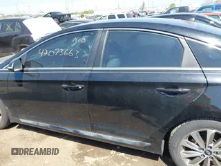 2015 Hyundai Sonata Limited with VIN 5NPE34AFXFH234603, listed as a IAAI auction lot 42073663 with 77,050 mi miles and . Bid and sale history available at carsss.com. Image 14.