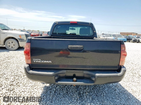2013 Toyota Tacoma z VIN 5TFNX4CN7DX023126, wystawiony jako Copart lot #52924135 z przebiegiem 147 490 mil mil oraz Szkoda całkowita • Salvage title. Historia ofert i sprzedaży dostępna na DreamBid. Obrazek 6.