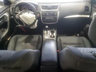 2018 Nissan Altima 2.5 S with VIN 1N4AL3AP0JC179865, listed as a Copart auction lot 45953345 with 84,664 mi miles and Salvage Title. Bid and sale history available at carsss.com. Image 8.
