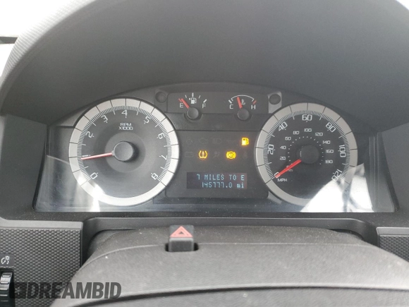 2009 Ford Escape Limited z VIN 1FMCU94769KA07142, wystawiony jako Copart lot #89129275 z przebiegiem 145 777 mil mil oraz Czysty tytuł • Clean title. Historia ofert i sprzedaży dostępna na DreamBid. Obrazek 9.