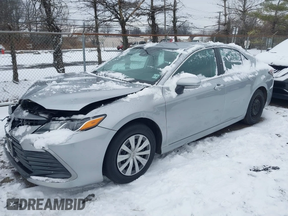 2022 Toyota Camry Hybrid LE with VIN 4T1C31AK2NU577196, listed as a IAAI auction lot 41168787 with 192,109 mi miles. Bid and sale history available at carsss.com. Image 2.