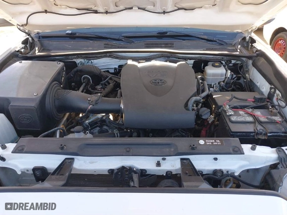 2019 Toyota Tacoma 4WD SR with VIN 3TMCZ5AN3KM277204, listed as a IAAI auction lot 41278640 with 78,930 mi miles. Bid and sale history available at carsss.com. Image 10.