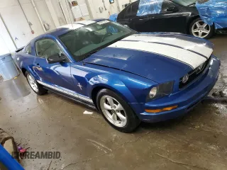 2008 Ford Mustang Deluxe with VIN 1ZVHT80N485194614, listed as a Copart auction lot 45477375 with 201,281 mi miles and Salvage Title. Bid and sale history available at DreamBid. Image 4.