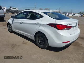 2016 Hyundai Elantra SE with VIN 5NPDH4AE7GH685042, listed as a IAAI auction lot 41975912 with 73,091 mi miles and . Bid and sale history available at DreamBid. Image 3.