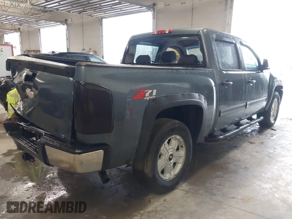 2011 Chevrolet Silverado 1500 LT with VIN 1GCPKSE39BF265085, listed as a IAAI auction lot 42198467 with 135,879 mi miles and . Bid and sale history available at DreamBid. Image 4.